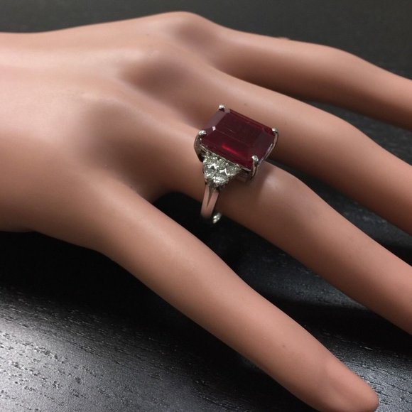 13.60 Ct Red Ruby & Diamond 14KW Gold Ring - Picture 7 of 8